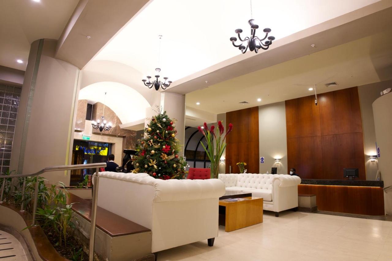 J&A Classic Hotel Lima Exterior foto Lobby